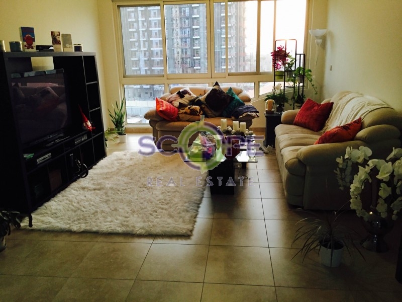Dubai Sport City Canal Residence West One Bedroom Beautiuflly Maintained Golf View For Sale 