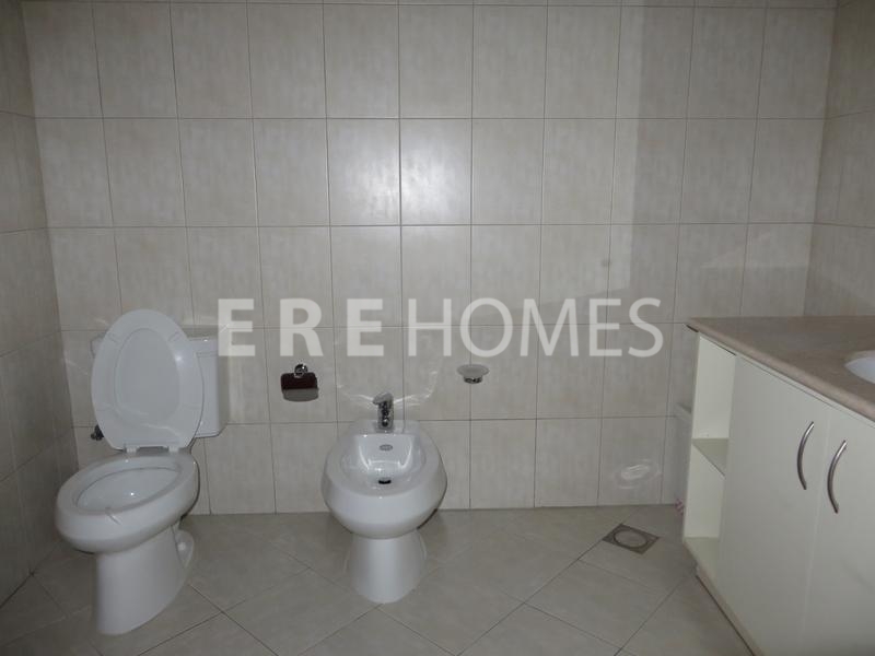 Beautiful 1 Bed Apartment, Badrah Er R 10688