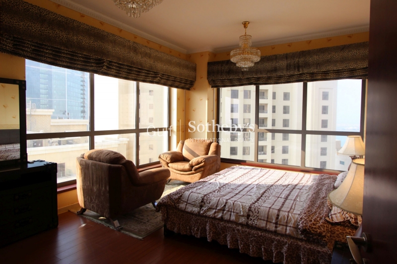 Full Sea Upgraded Furnished With Style 