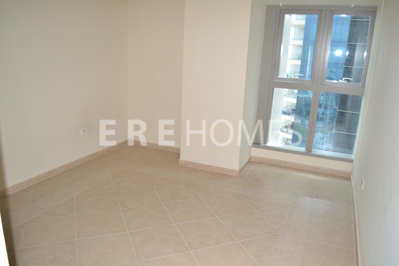 Beautiful 2 Bedroom Apartment Elite Residence Dubai Marina Partial Palm Partial Sea View Community View Spacious 140k Er R 12672