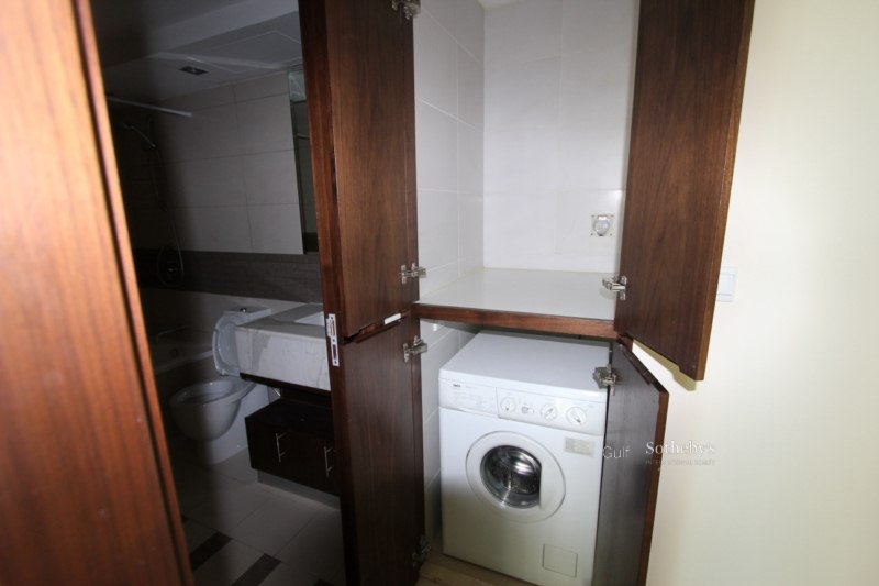 Vacant Shoreline 2 Bed Plus Maids D Type Apartment Er S 6665