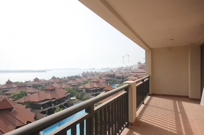 Furnished 1br With Full Atlantis Views