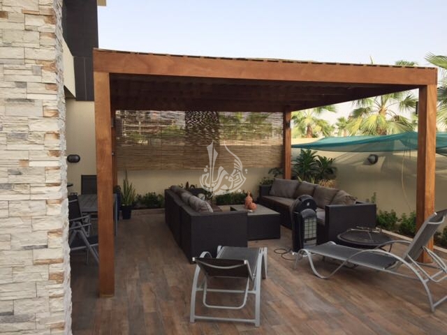 Spacious 3 BR plus Maid Villa for sale Brookfield