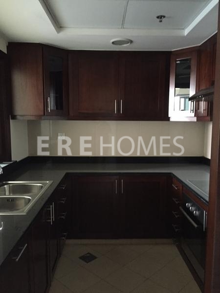 Must See 1 Bed, Vacant, Widombe House-Motor City Er-R-11438