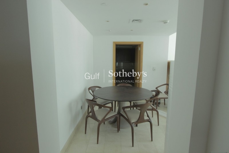 Beautifully Furnished Two Bedroom Available In The Greens Er R 16021