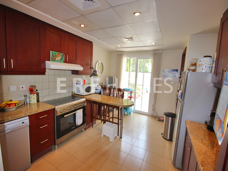 5 Bedroom, Meadows 3 Independent Villa Er R 14299 