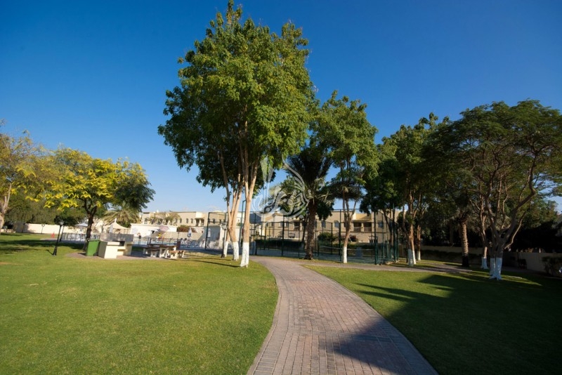 Prestigious 2 Beds Apt In Living Legends Dubailand