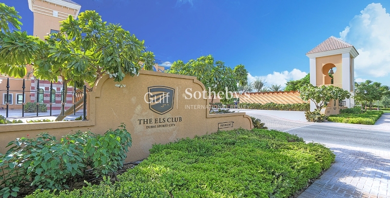 C1 Family Villa In Sought After Village