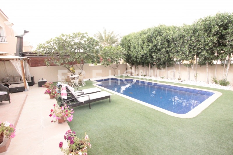 Great Layout Two Bedroom Large Balcony