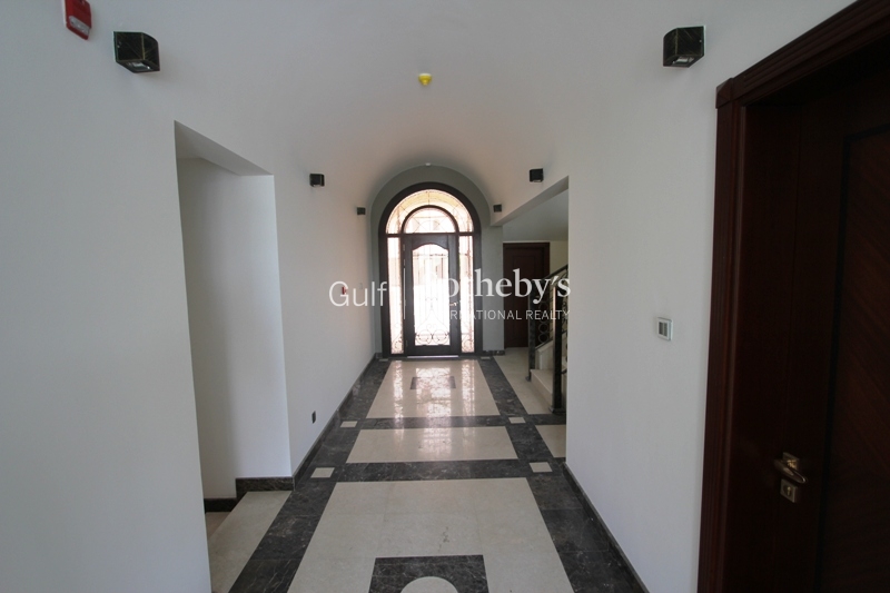 Huge 4 Bedroom Villa Golf Course Views