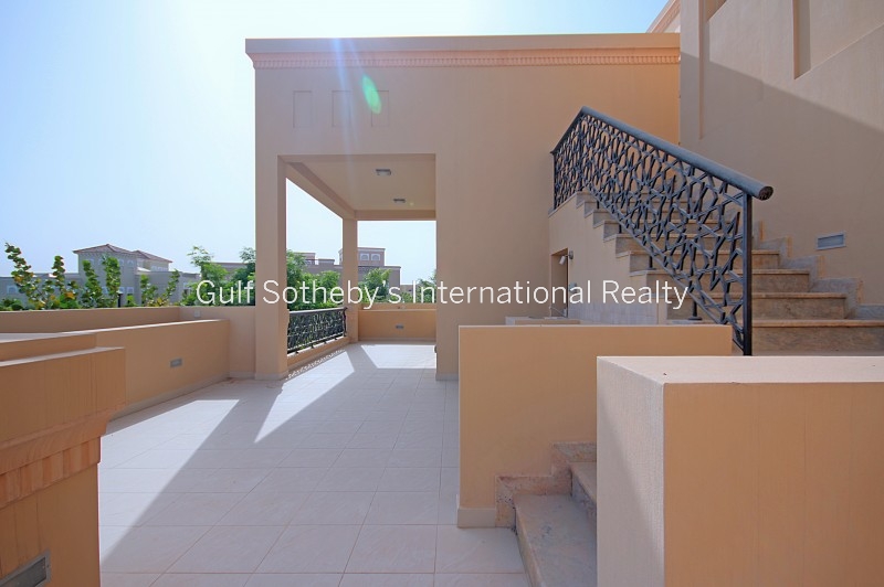 Beautiful Two Bedroom Plus Maid, Burj Khalifa, Downtown,emaar