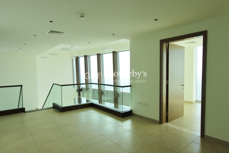 4 Bedroom-Duplex-High Floor-Vacant
