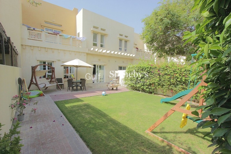 Furnished 2 Bed Available Now Shams 1