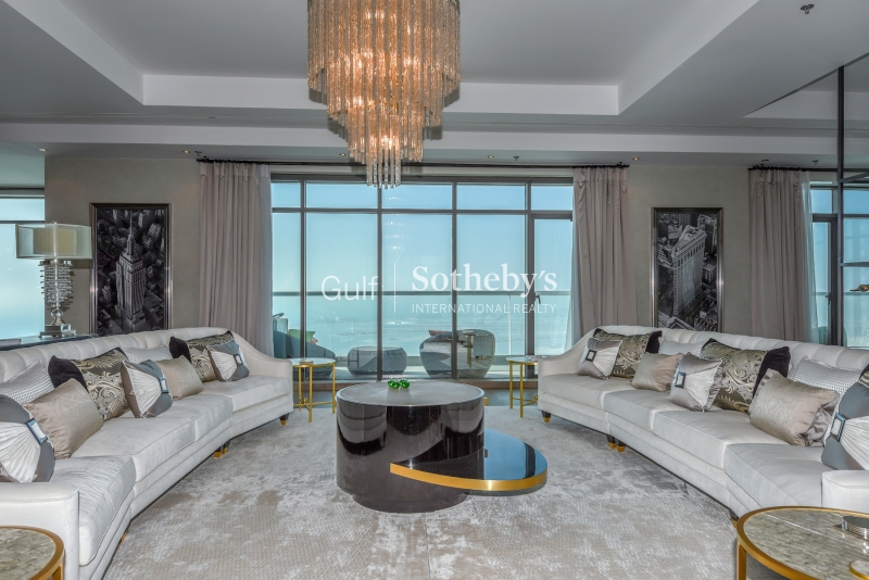 Large Beautiful Brand New Two Bedroom, Wooden Flooring , Difc Er R 10125 