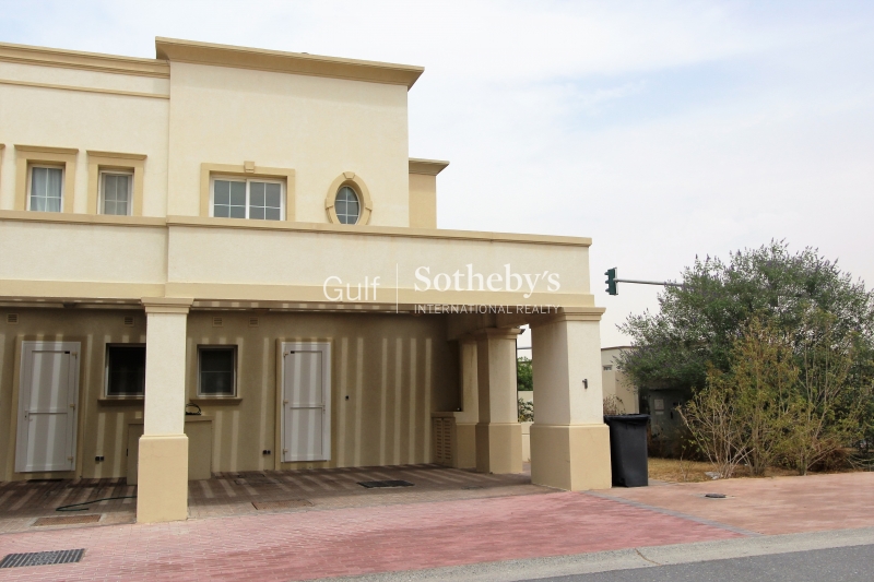Well Priced Springs 3 Two Bedroom Villa