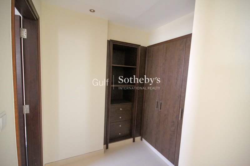Difc-Small Fitted And Furnished Office