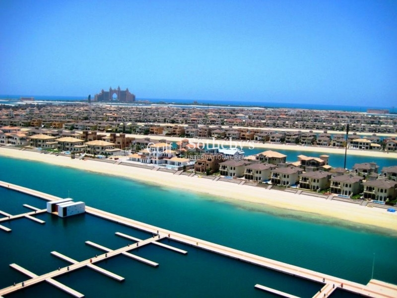 Al Reem 4m, Quiet Location, 2 Beds Plus Study, 2.2 Million Er S 6052