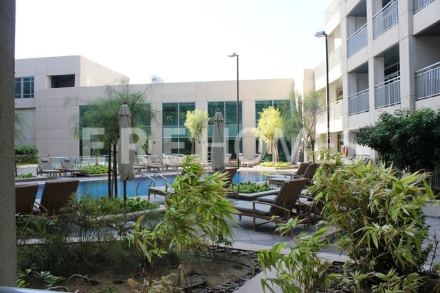 Furnished 2 Bed Plus Maid, Stunning Views, Al Bateen, High Spec Furnishings Er R 13330