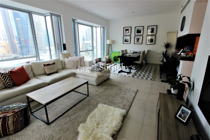 Stunning 2 Bedroom With Full Marina View 