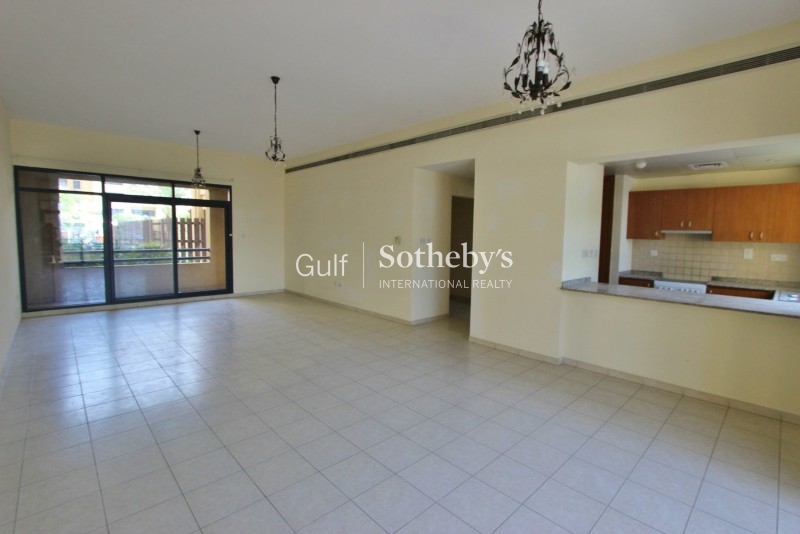 Spacious 2 Bed With Study In Al Sidir 2 
