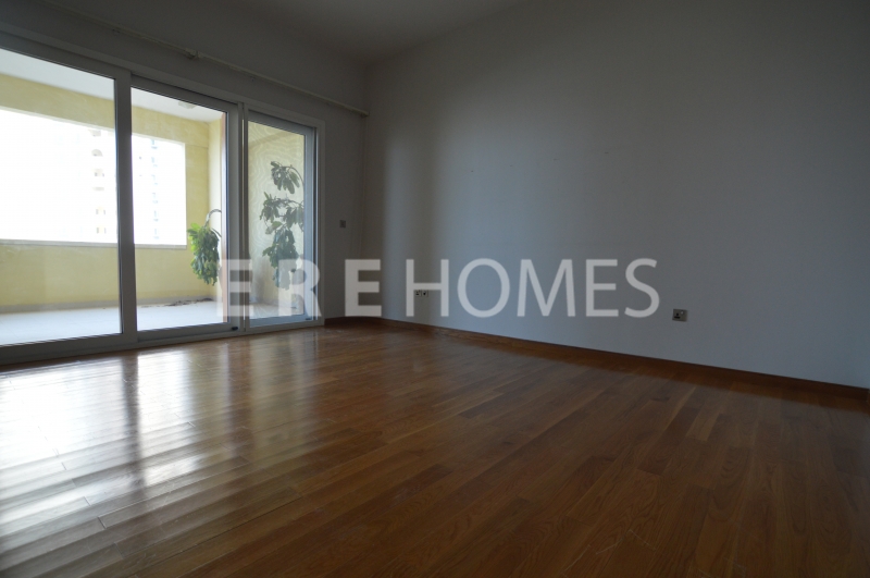 Vacant High Number Atlantis Facing Atrium Entry Garden Home Er S 1484