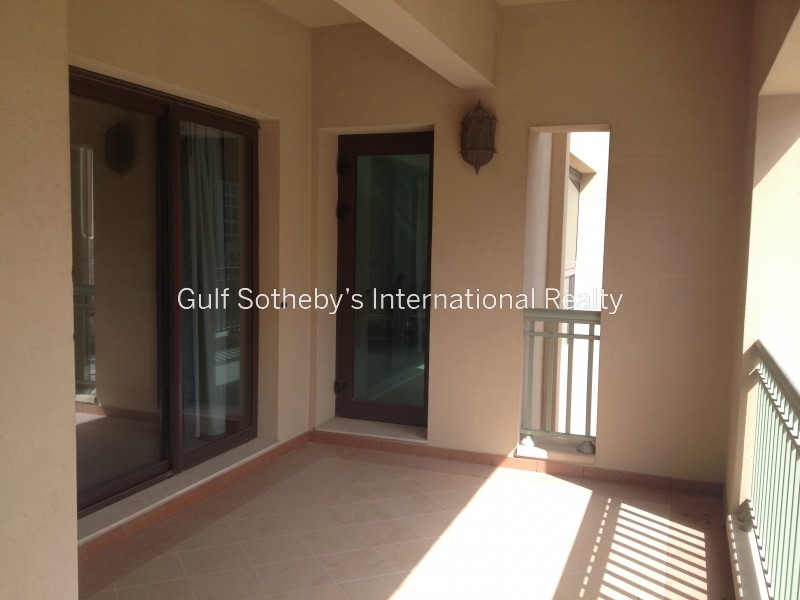 Type E Shoreline Apartment-Fully Furnished