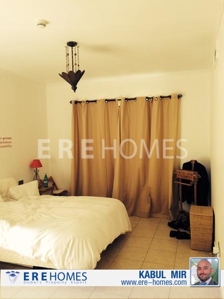 Beautiful Three Bedroom Apartment, Zafaraan, Old Town Er R 9252