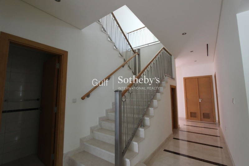 Furnished Large 1 Bedroom Spacious, Marin Quays West, Dubai Marina Er R 10652