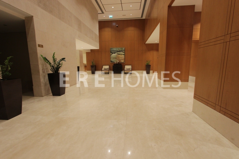 High Floor D Type On Shoreline Palm Jumeirah Er R 14421