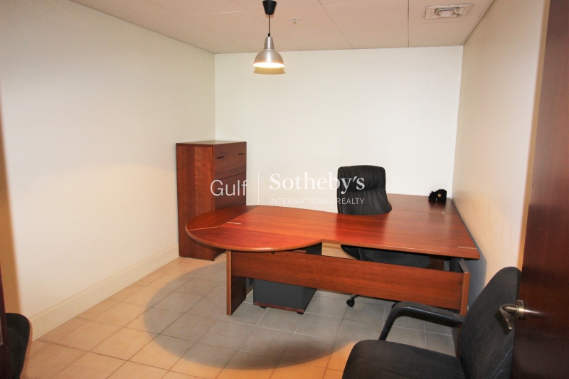 Stunning Furnished 2 Bed In Burj Khalifa