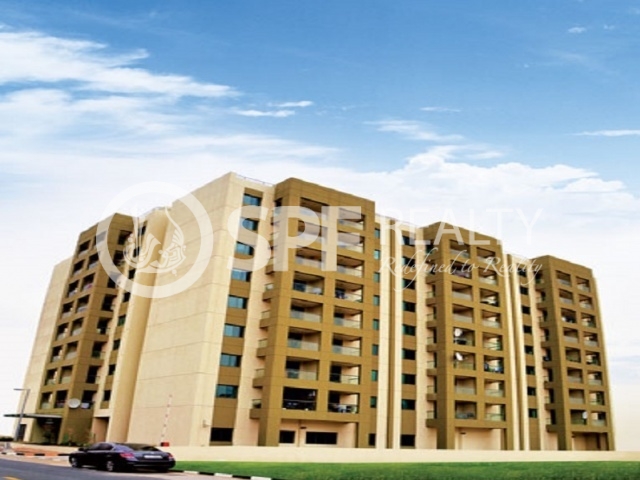 3 Br Apartment Plus Maids Room In Silicon Oasis
