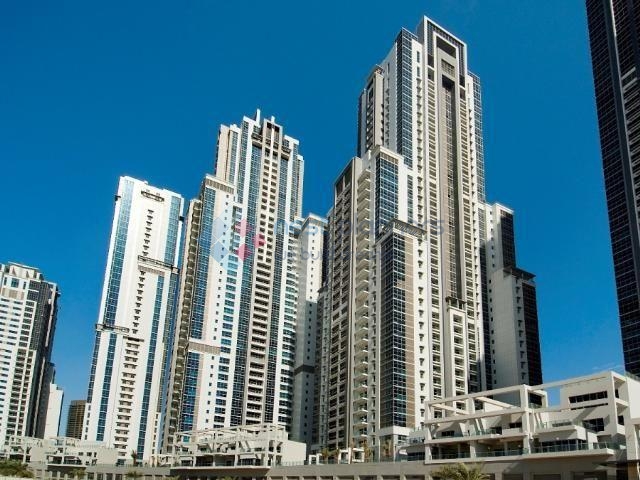 Spacious 3 Bedroom plus Maids in Business Bay