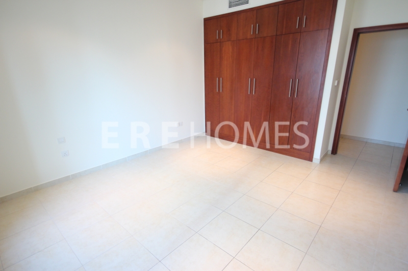 Amazing 2 Bed In Marina Tower Er S 3353