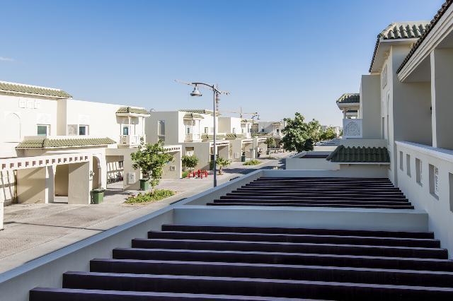 Furnished Duplex Unit Facing Szr In World Trade Centre