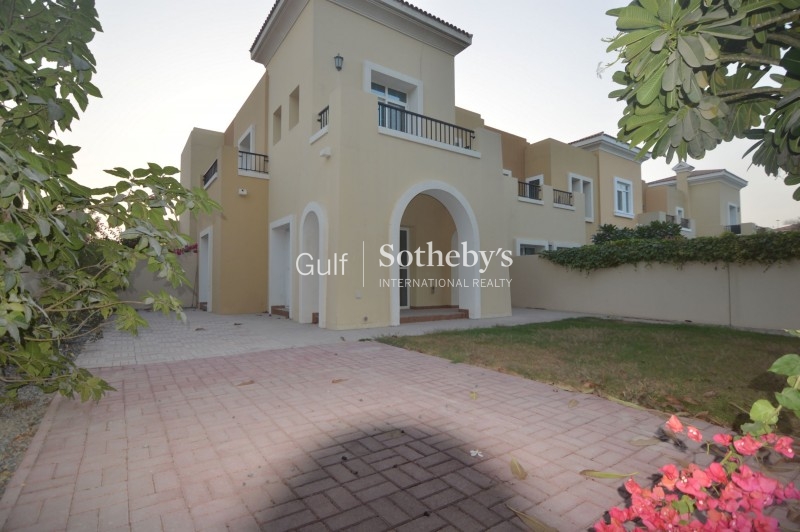 3br 2 Study Plus Maids Type 2e Family Villa