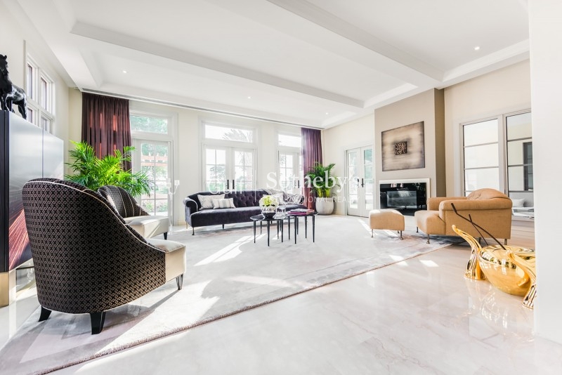 Reduced Redwood Avenue Villas 0% Commission