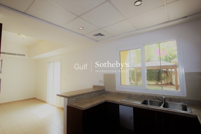 2 Bedroom Apartment, Princess Tower. Unfurnished, Er R 13908