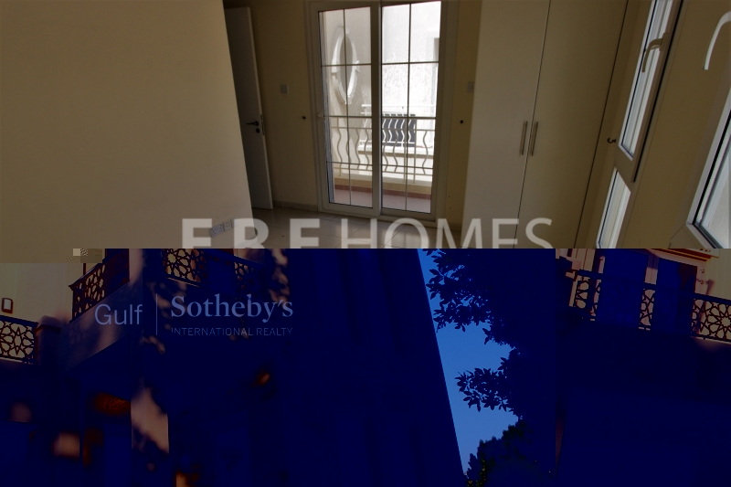 Fantastic Ground Floor Apartment With A Courtyard. Er S 7334