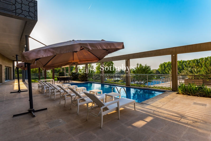 Unfurnished 2 Bed Shoreline Full Sea View 