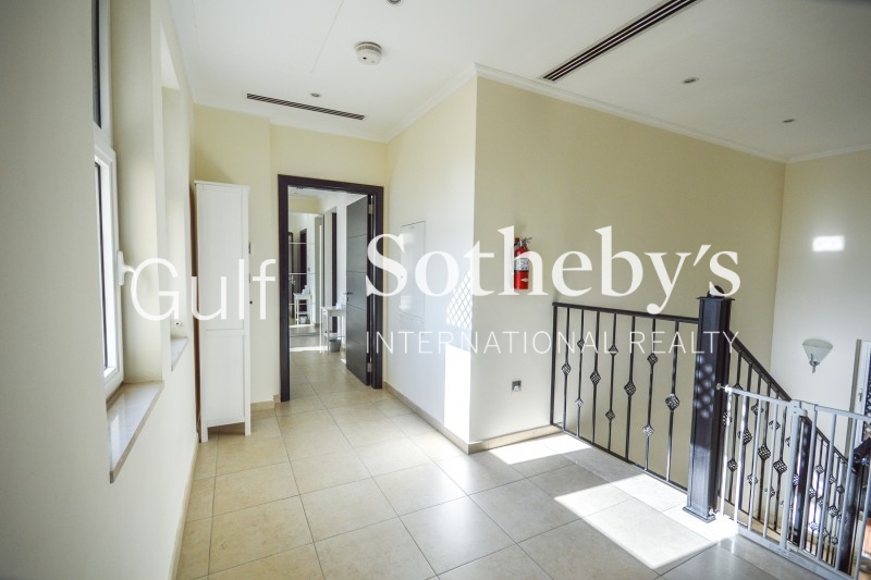 Huge 3 Bed Duplex Villa, The Residences, Downtown Er R 14054