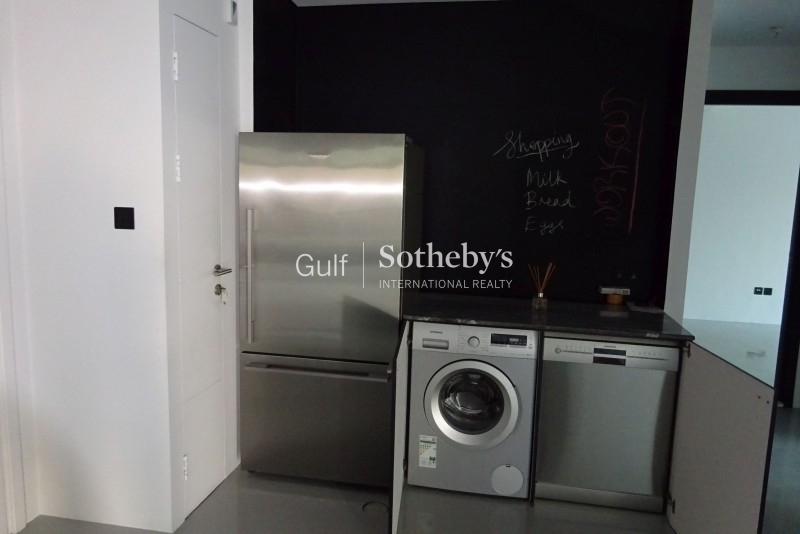 Vacant Upgraded 2br In Torch Dubai Marina