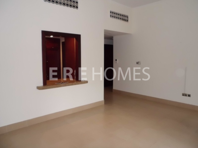 Huge 2 Bedroom Plus Maids In Oceana Pacific Available 15/2/15 Er R 11332