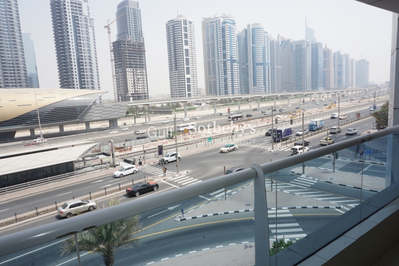Spacious 2 Bed, Marina Diamond Dubai Marina