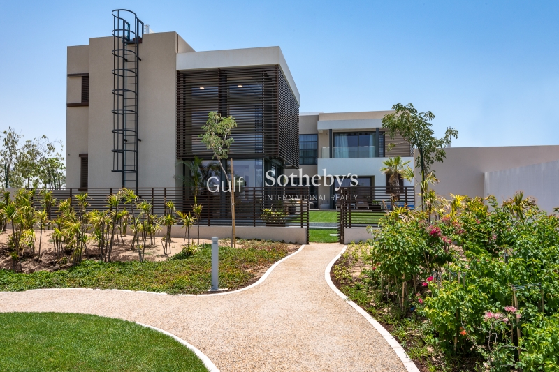 New 4 Bedroom-Mbr-Near Canal-0% Comm