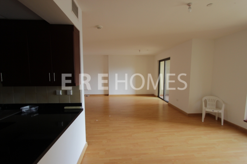 A Type Oceana 3 Bed Vacant Marina View