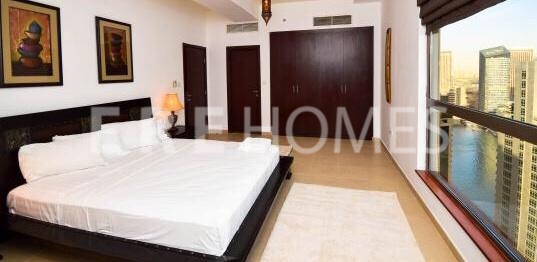 Luxuriously Furnished 1 Br Apt With Marina View Er R 14999