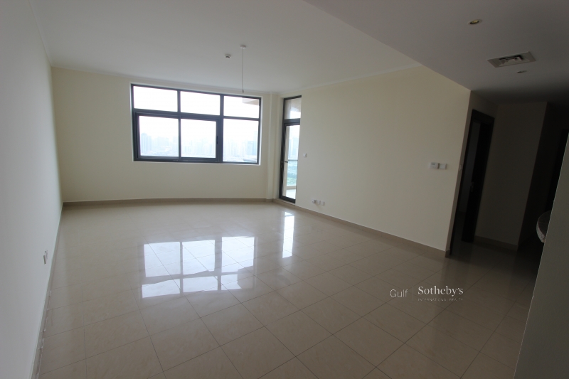 Vacant, Marina Crown, 2bed, Sea View