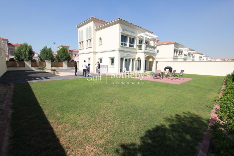 2 Bedroom Villa Available In August