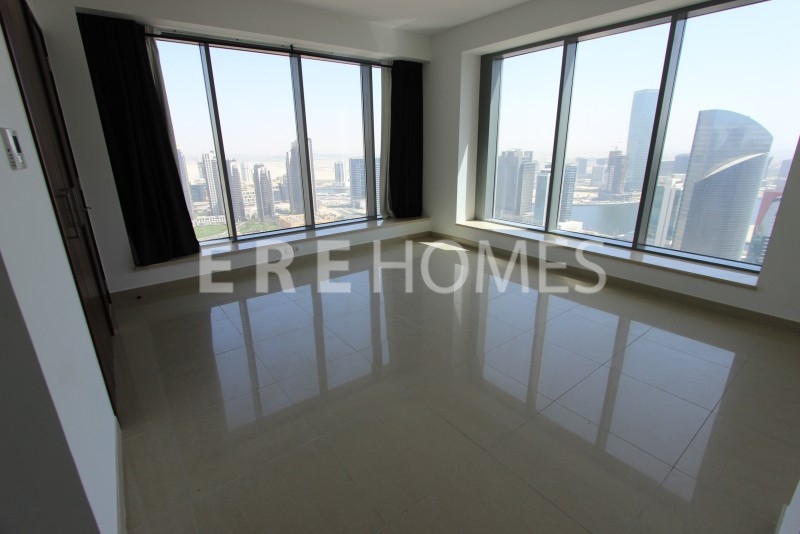 Huge 1 Bed High Floor 1038 Sqft 29 Boulevard 2 Downtown 130,000 Aed Er R 12501