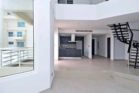 Spacious E Type Shoreline Palm Jumierah Available Now Er R 13342
